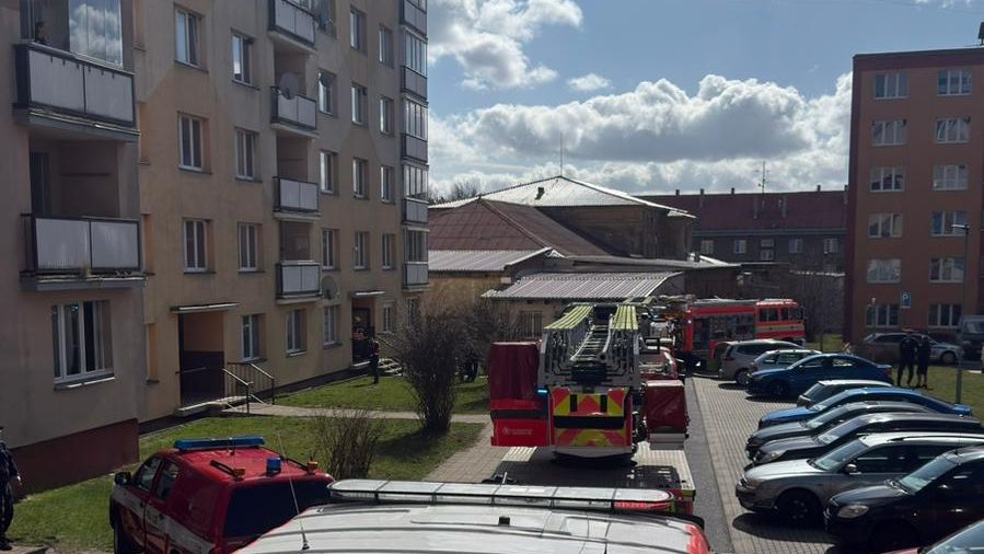 Připálené jídlo zaměstnalo na Sokolovsku čtyři jednotky hasičů