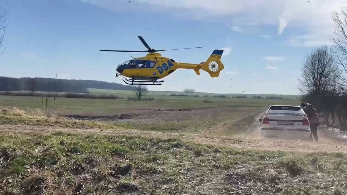 Desetileté dítě se na Náchodsku zranilo motorovou pilou