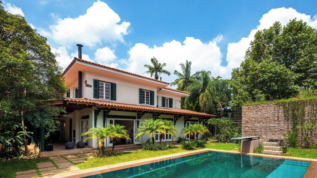 Majitelé v domě žili nejprve v podnájmu, pak ho koupili a rozšířili