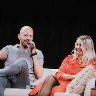 Naposledy vyzpovídal bývalou armádní psycholožku Helenu Sovákovou, která dnes provozuje soukromou praxi.