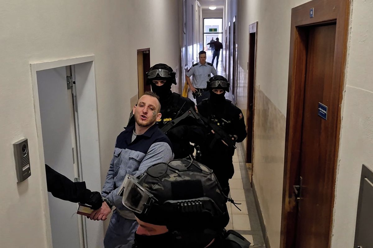 Nejsem žádný Mike Tyson, hájil se odsouzený vrah s biblí v ruce