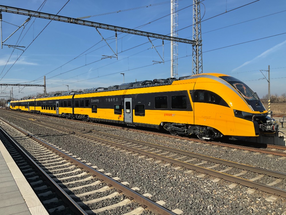 RegioJet nabírá ve velkém. Kvůli novým spojům hledá stovky lidí