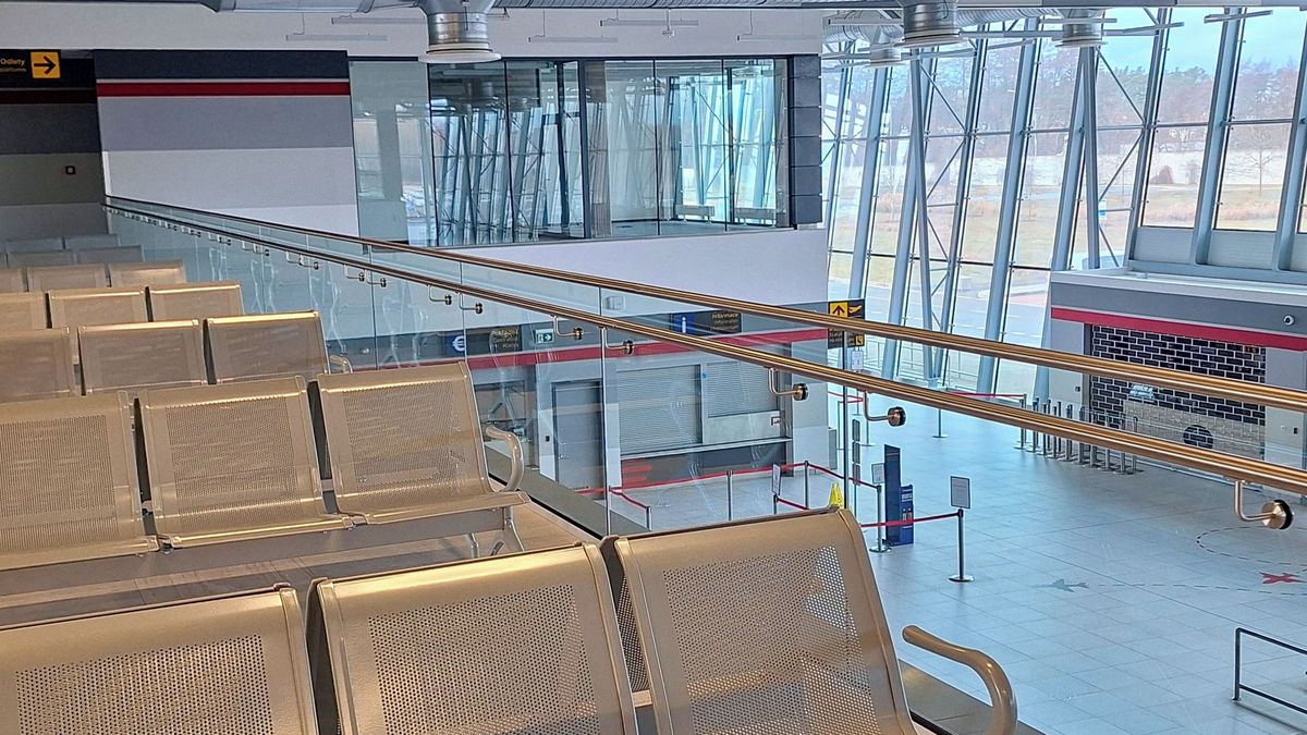 Pardubické letiště otevře třetí gate v modernizovaném druhém podlaží