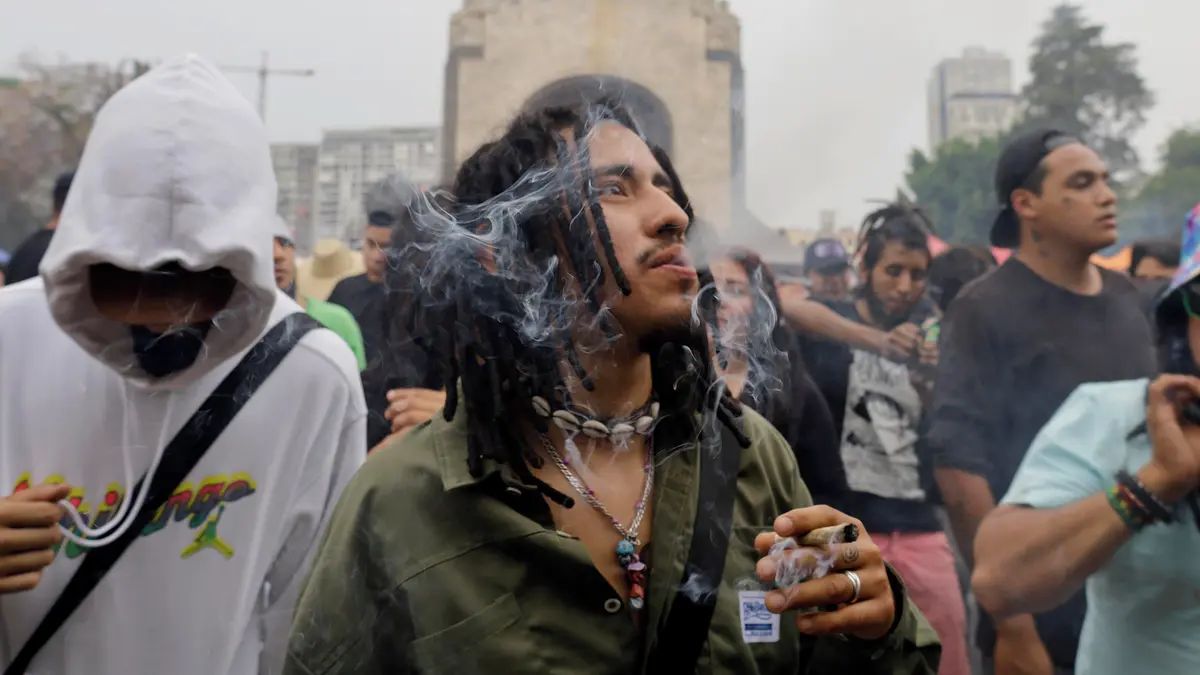 Záběry, které nepotřebují komentář. Lidé v Mexico City slavili Světový den marihuany