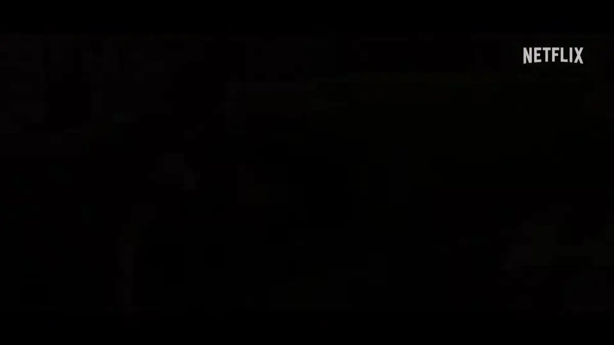 RECENZE: Apex v australské divočině rozehrává nebezpečnou hru na kočku a myš s Charlize Theronovou