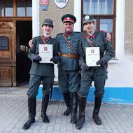 Nové posily kuřimského četnictva po složení povinných zkoušek