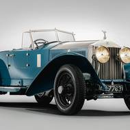 Modrý lak je inspirován modelem 17EX z roku 1928, který dosáhl rychlosti 145 km/h.