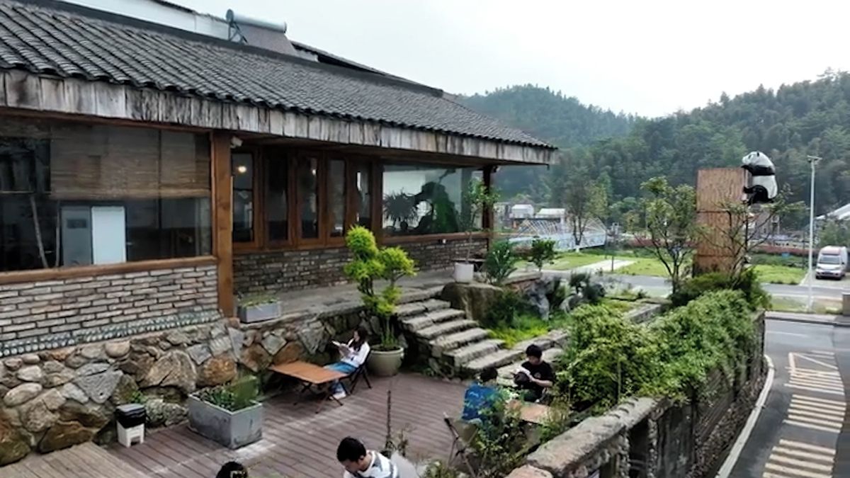 Tato kavárna pamatuje dynastii Ming. Ovšem jako kravín