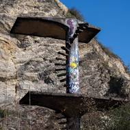 Ikonická skokanská věž s výškou 10 metrů od architekta Vladimíra Grégra