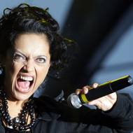 Lucie Bílá jako rockerka na festivalu Votvírák 2009 v Milovicích.