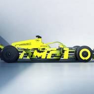 Během května vůz čekají jízdní zkoušky na různých evropských okruzích.