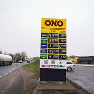 Tank ONO je ještě o něco levnější, jako jediná ze sledovaných pump drží cenu benzinu pod 40 korunami. 