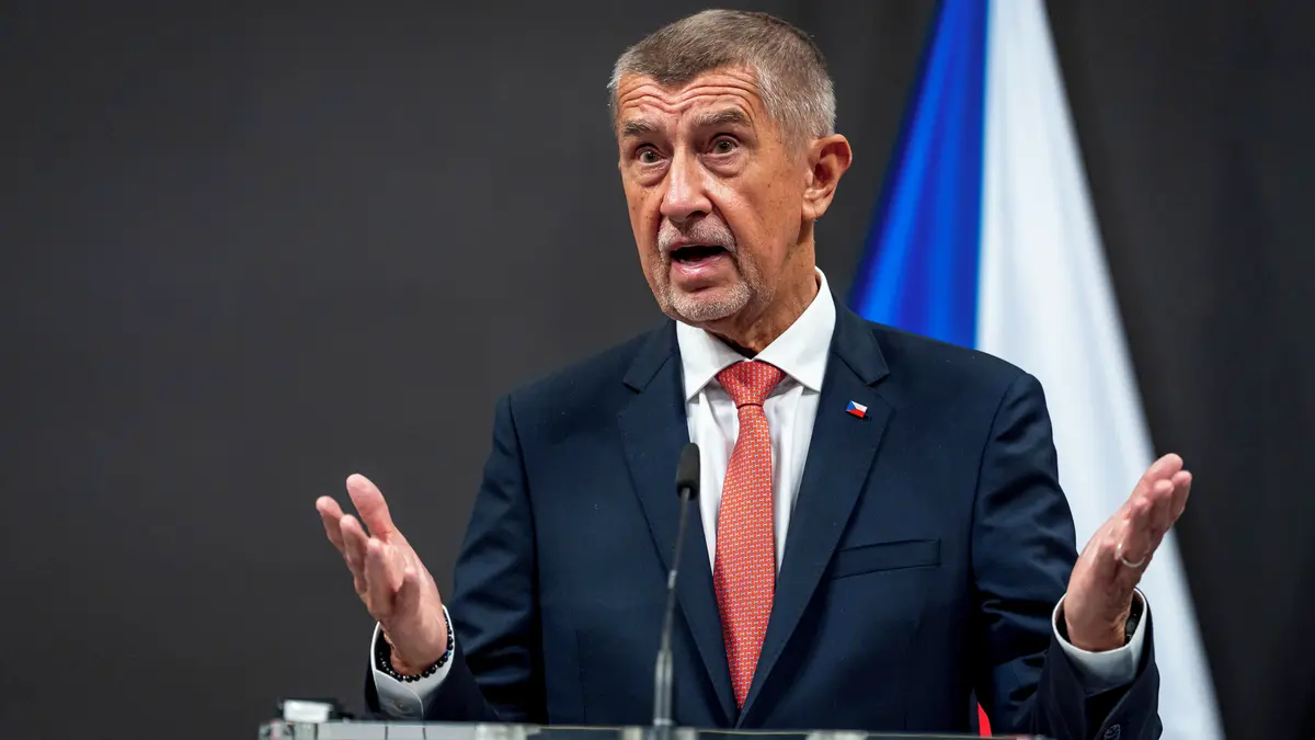 Na míru Babišovi to není, tvrdí autoři novely, kte