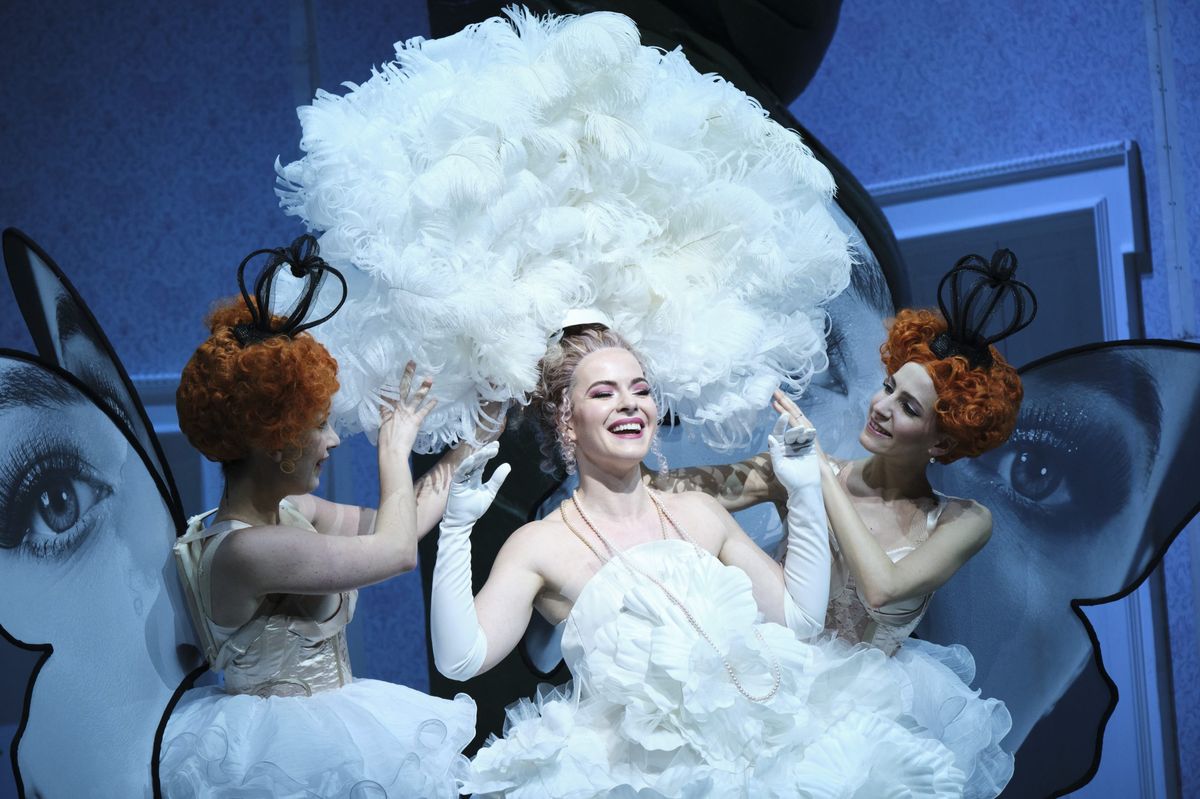 RECENZE: Agrippina jako cynická i hravá revue