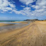 Procházky po pláži jsou skvělý relax pro duši.