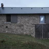 Majitelé dům začali zvelebovat hned poté, co jej na počátku 90. let koupili.