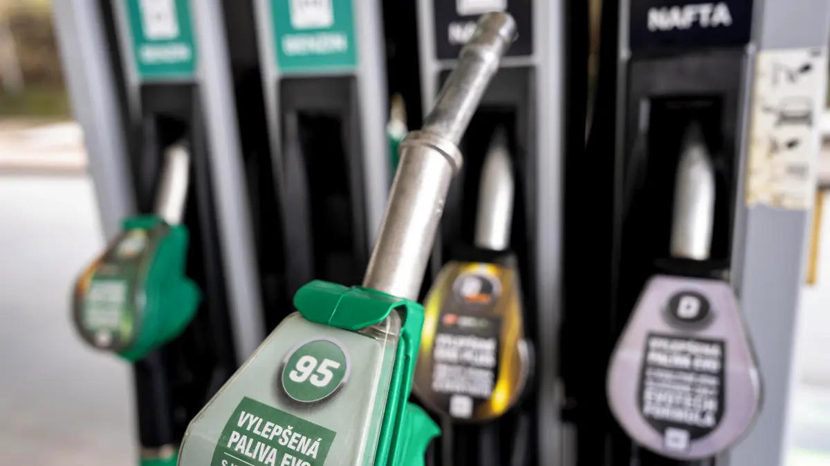 Opozice: Zastropovat marže u pohonných hmot nedává smysl