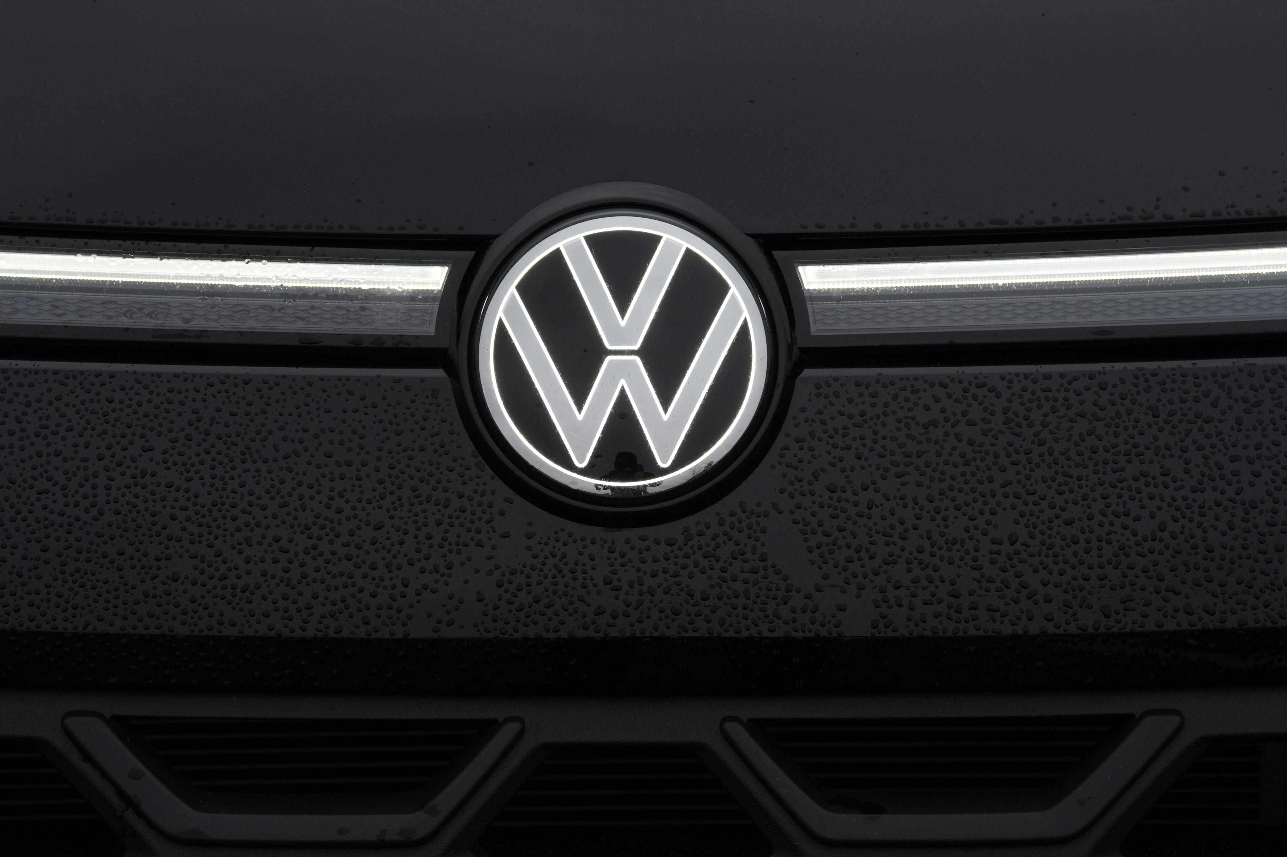 Volkswagen škrtá. Plánuje ukončit spolupráci s Boschem na vývoji autonomních systémů
