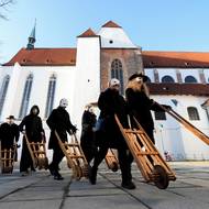 Průvod vycházel od kostela Obětování Panny Marie
