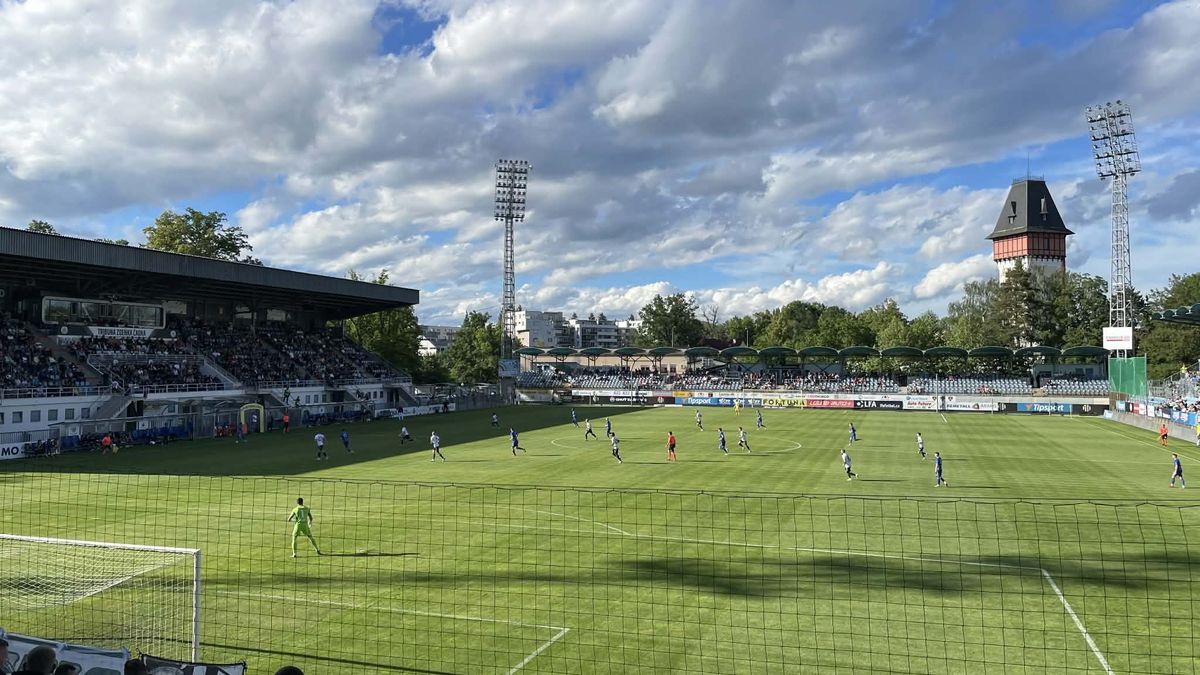 Hejtman Kuba odsoudil chování fotbalového manažera: „Mlátí na dveře radnice holým zadkem“