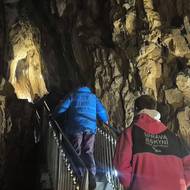 Prohlídky s neandertálci se ve Sloupsko-šošůvských jeskyních konají jednou za čtyři roky.