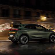 Jméno vozu bylo odvozeno od čtvrti v Barceloně.