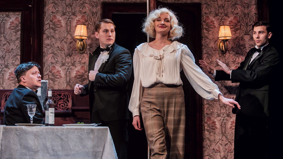 Hotel Modrá hvězda se stěhuje do Pardubic. Divadlo uvede známou pamětnickou klasiku