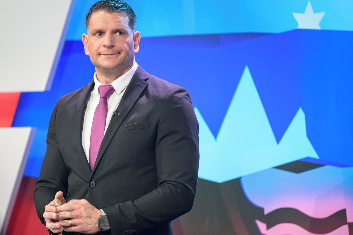 Slovinsko opět hovoří o nezávazném referendu o vystoupení z NATO