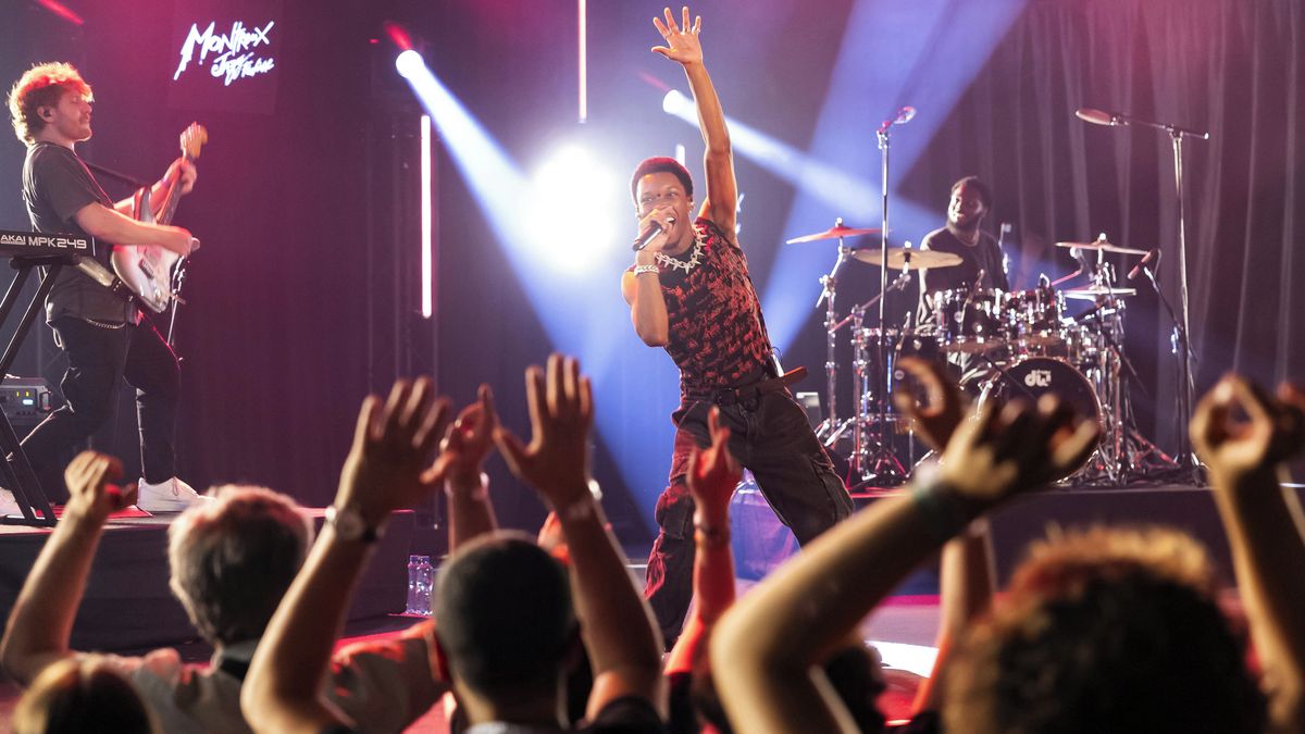 Rozčtvrcené tělo 14leté dívky v kufru odtaženého auta v Los Angeles: Kvůli vraždě zadrželi zpěváka D4vd