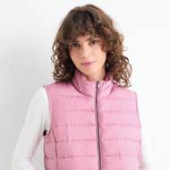 Prošívaná vesta růžová, C&A, 798 Kč