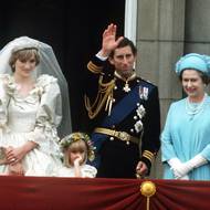 V královské rodině ale nebylo vždy ideální prostředí. Vztah královny a princezny Diany, manželky prince Charlese, měl být od začátku chladný.