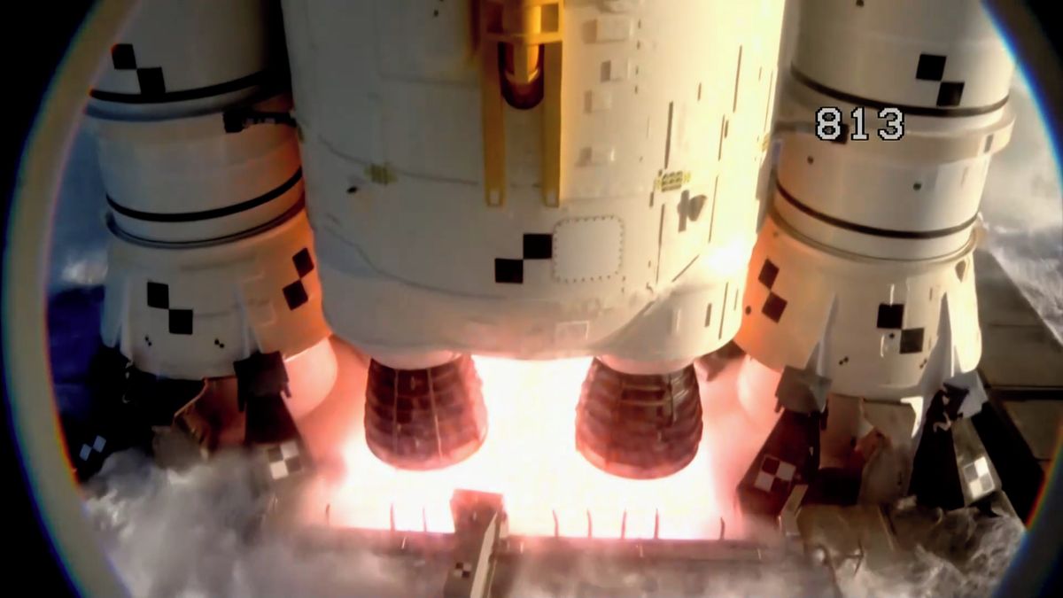 Posádka mise Artemis II po startu úspěšně opravila toaletu v kosmické lodi Orion