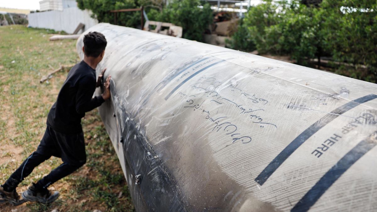 Irán má pořád tisíce balistických raket v úkrytech. Už je uvolňuje