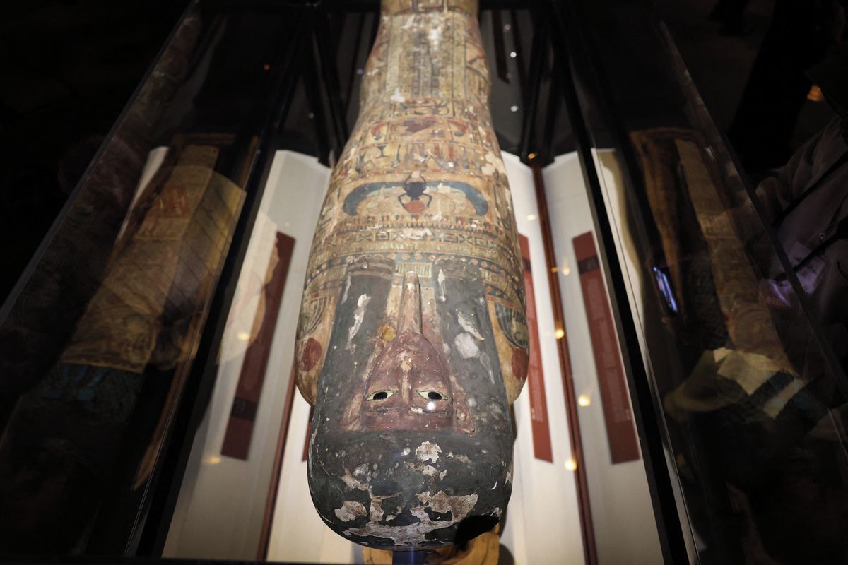 V břiše mumie v Egyptě našli kapitolu z Homérovy Iliady