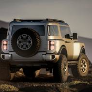 Koncept má robustní tvary klasického offroadu.