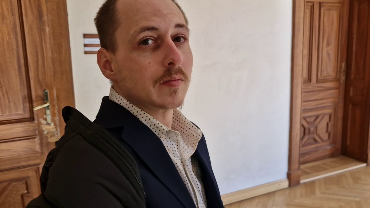 Na sedmdesátce vletěl do křižovatky stotřicítkou a zabil řidiče. Snížili mu trest na tři roky