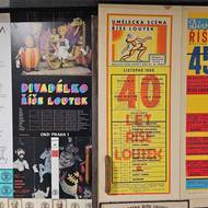 Staré plakáty na představení divadla Říše loutek.