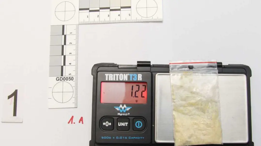 Já ti to říkal, teď je to v háji. Strážníci v Olomouci našli u mužů pervitin