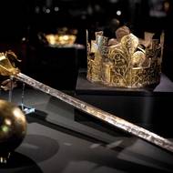 Národní muzeum přibližuje první vládnoucí dynastii v českých zemích. Vystavuje přes 900 exponátů. 