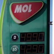 Maďarská síť MOL je v Česku druhá nejrozšířenější, má přibližně 300 stanic. 