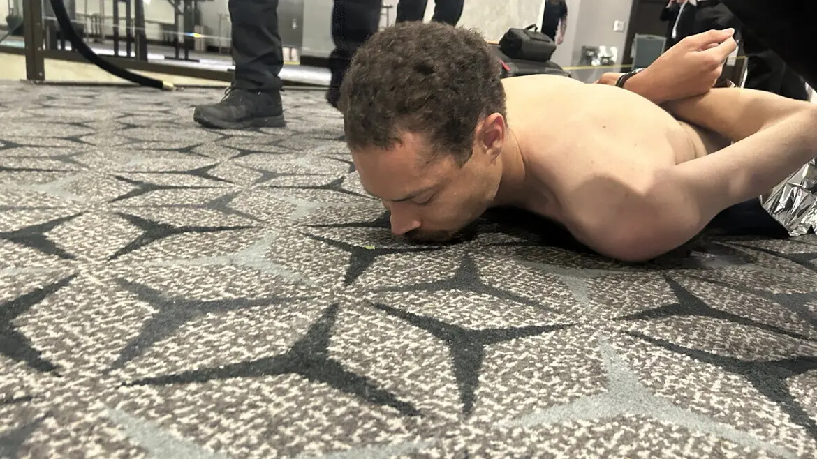 Podezřelý ze střelby: Jednatřicetiletý učitel z Kalifornie a podporovatel Kamaly Harrisové