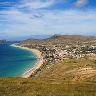 Silueta Madeiry je za dobré viditelnosti patrná.