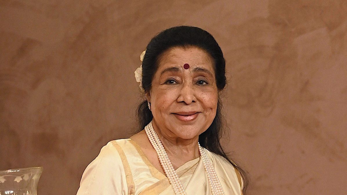 Zemřela indická kulturní ikona Asha Bhosle