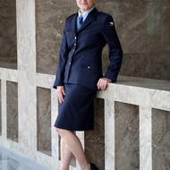 Kombinovaný stejnokroj vychází z tradic československé armády.