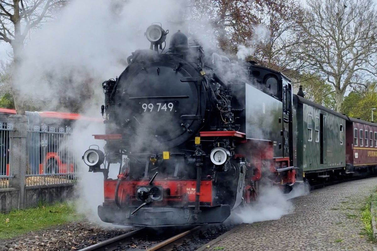 Žitavská úzkokolejka navzdory podfinancování vjela do další sezony 