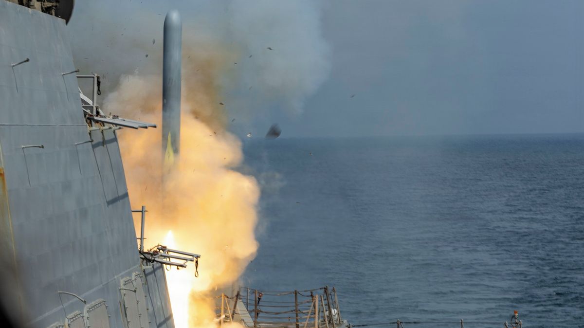 Írán způsobil americkým základnám větší škody, než Washington přiznává