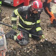 Vyprošťování trvalo dvě hodiny.