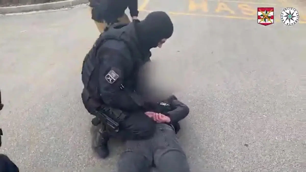 Falešný oddací list za tisíc euro? Pro cizince v Brně žádný problém, došlápli si na ně policisté