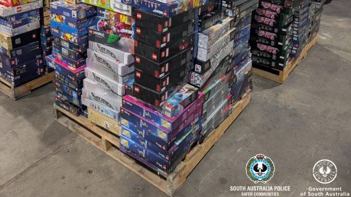 Australský pár nakradl stavebnice Lego za 4,7 milionu a ukryl je v garáži