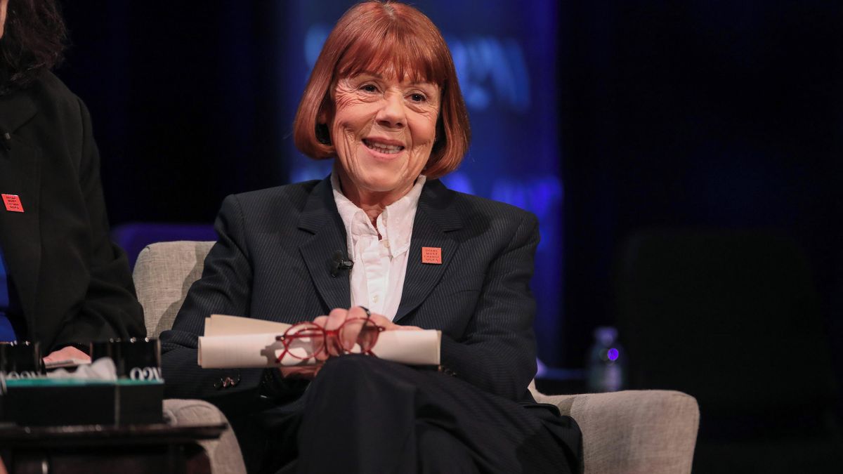 RECENZE: Znásilnilo ji 51 mužů. Gisèle Pelicotová nepřežívá, naplno žije